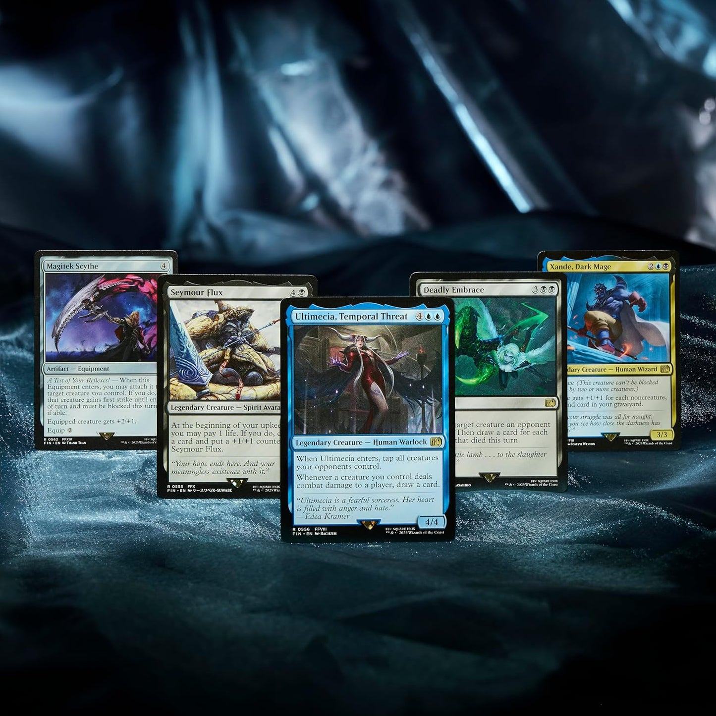 Magic: The Gathering - FINAL FANTASY Starter Kit - Learn Magic with 2 Ready-to-Play Decks 2-Player Card Game for Ages 13+